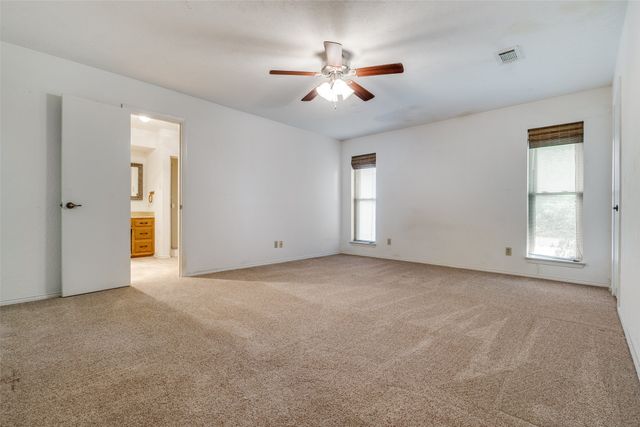 331 Swan Ridge Drive, Duncanville, TX 75137
