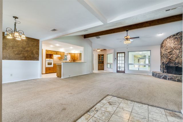331 Swan Ridge Drive, Duncanville, TX 75137