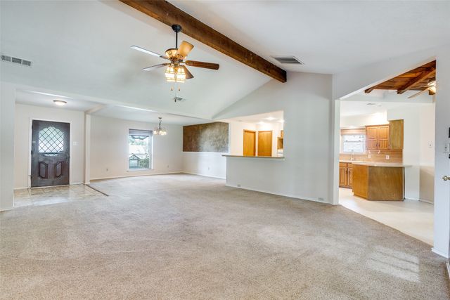 331 Swan Ridge Drive, Duncanville, TX 75137