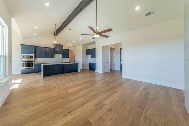 1305 Green Ridge Drive, Weatherford, TX 76085