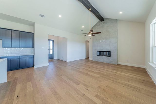 1305 Green Ridge Drive, Weatherford, TX 76085