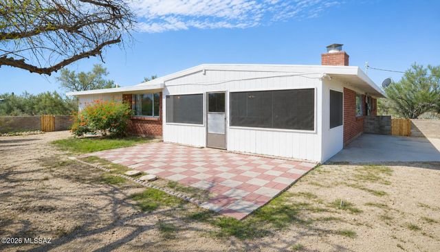 1650 W Placita Barranca, Tucson, AZ 85704