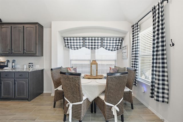 725 Sandy Chip Trail, Fort Worth, TX 76108