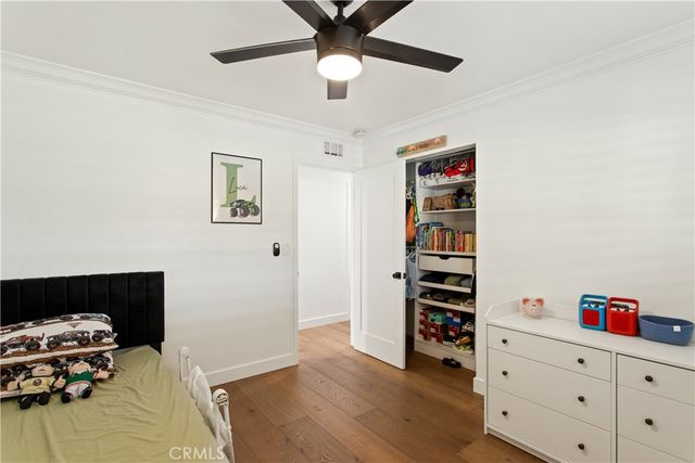 1143 E Juanita Avenue, Glendora, CA 91740
