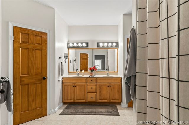 1344 Lockard Street, Madison, IN 47250