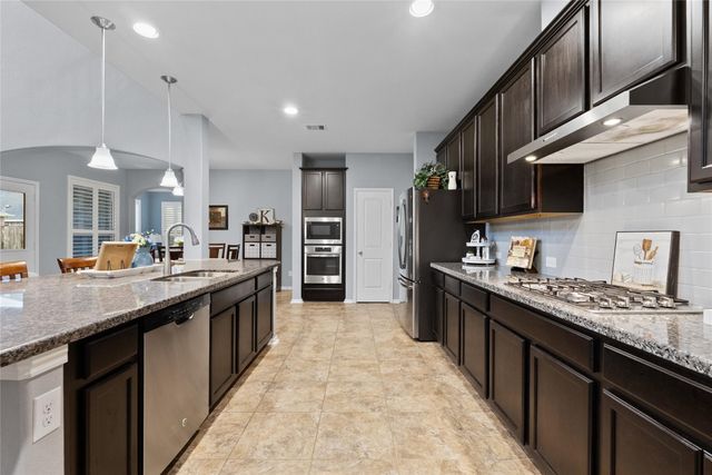 4224 Walnut Bend Drive, Friendswood, TX 77546