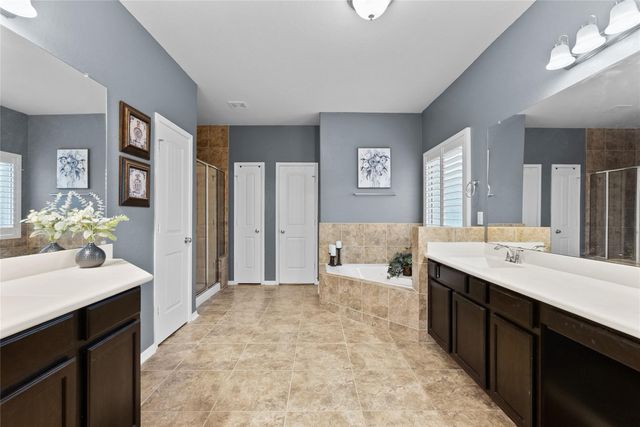 4224 Walnut Bend Drive, Friendswood, TX 77546