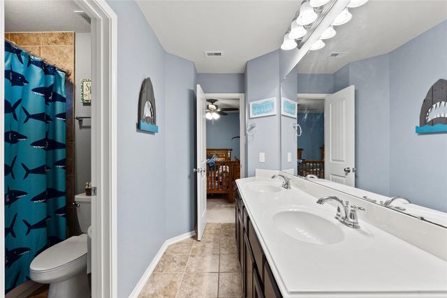 4224 Walnut Bend Drive, Friendswood, TX 77546