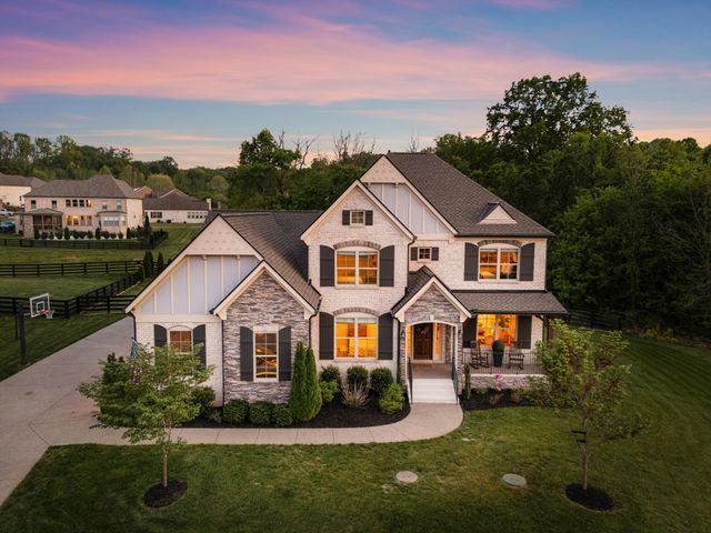 6917 Fence Post Ln, College Grove, TN 37046