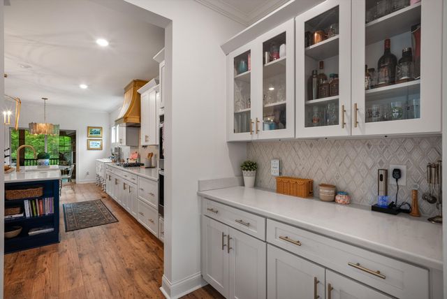 6917 Fence Post Ln, College Grove, TN 37046