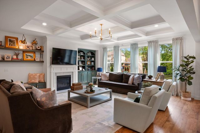 6917 Fence Post Ln, College Grove, TN 37046