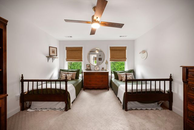 6917 Fence Post Ln, College Grove, TN 37046