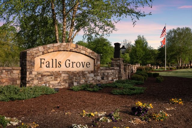 6917 Fence Post Ln, College Grove, TN 37046