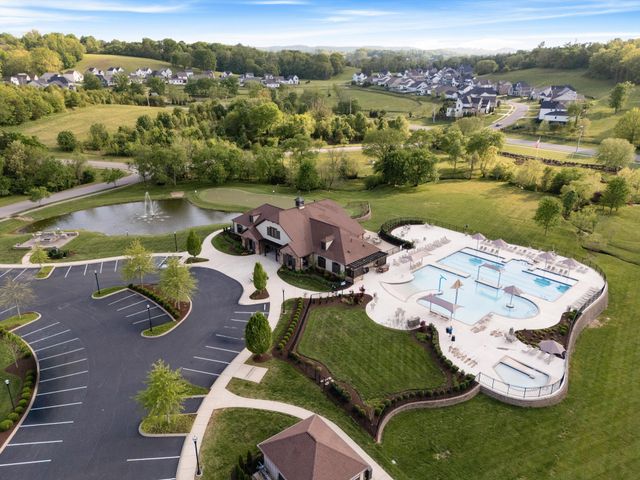 6917 Fence Post Ln, College Grove, TN 37046