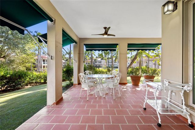 86 LAKE SIDE VILLAS AB 3, Vega Alta, PR 00692