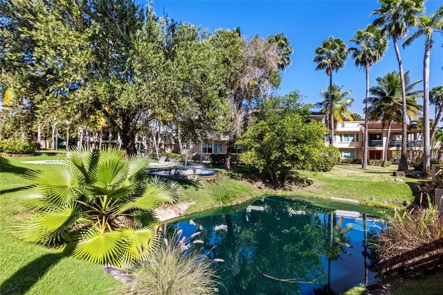 86 LAKE SIDE VILLAS AB 3, Vega Alta, PR 00692