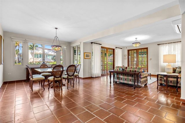 86 LAKE SIDE VILLAS AB 3, Vega Alta, PR 00692