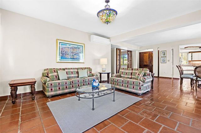 86 LAKE SIDE VILLAS AB 3, Vega Alta, PR 00692