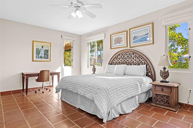 86 LAKE SIDE VILLAS AB 3, Vega Alta, PR 00692