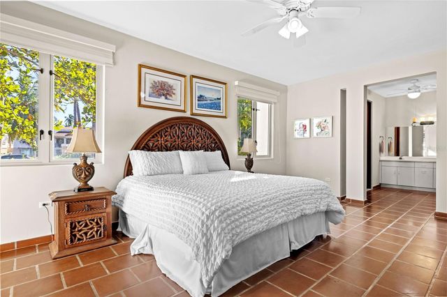 86 LAKE SIDE VILLAS AB 3, Vega Alta, PR 00692