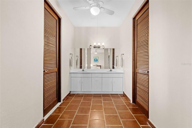 86 LAKE SIDE VILLAS AB 3, Vega Alta, PR 00692