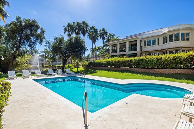 86 LAKE SIDE VILLAS AB 3, Vega Alta, PR 00692