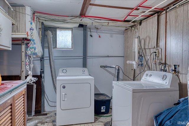 1003 E HEERDINK Avenue, Evansville, IN 47711