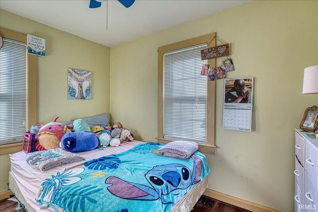 1003 E HEERDINK Avenue, Evansville, IN 47711