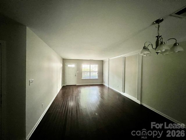 8433 Southgate Commons Drive, Charlotte, NC 28277