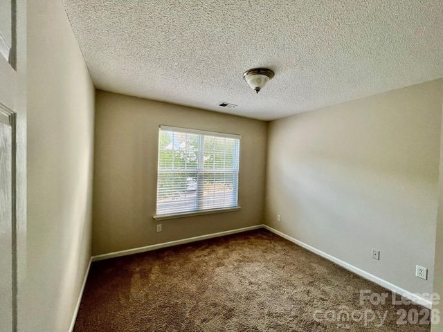 8433 Southgate Commons Drive, Charlotte, NC 28277