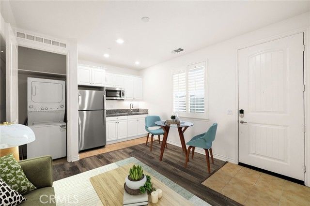 16619 Zest Court, Riverside, CA 92503