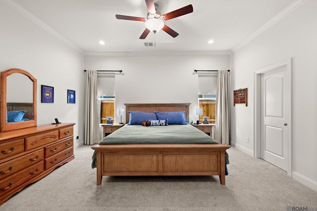 9044 Magnolia View Dr, Saint George, LA 70810