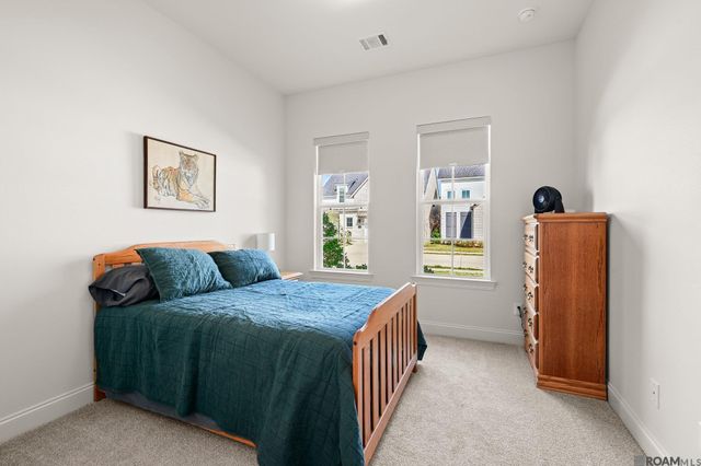 9044 Magnolia View Dr, Saint George, LA 70810