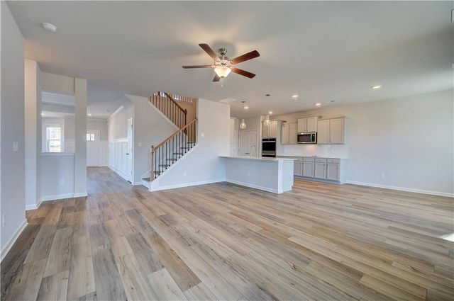 53 Homesite Armour Pass, Newnan, GA 30263