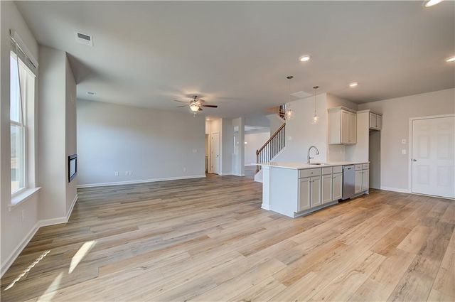 53 Homesite Armour Pass, Newnan, GA 30263