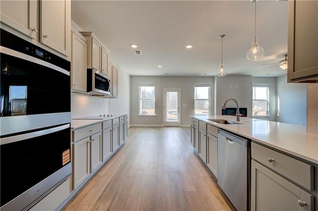 53 Homesite Armour Pass, Newnan, GA 30263