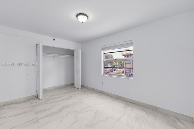 140 NW 14th Ave 9, Miami, FL 33125