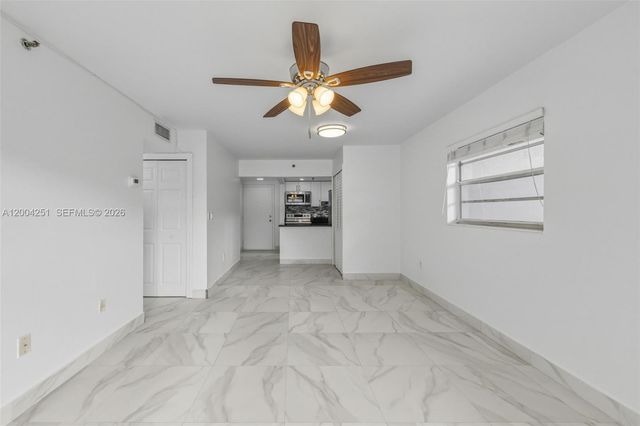 140 NW 14th Ave 9, Miami, FL 33125