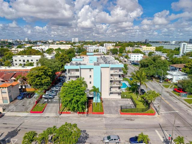 140 NW 14th Ave 9, Miami, FL 33125