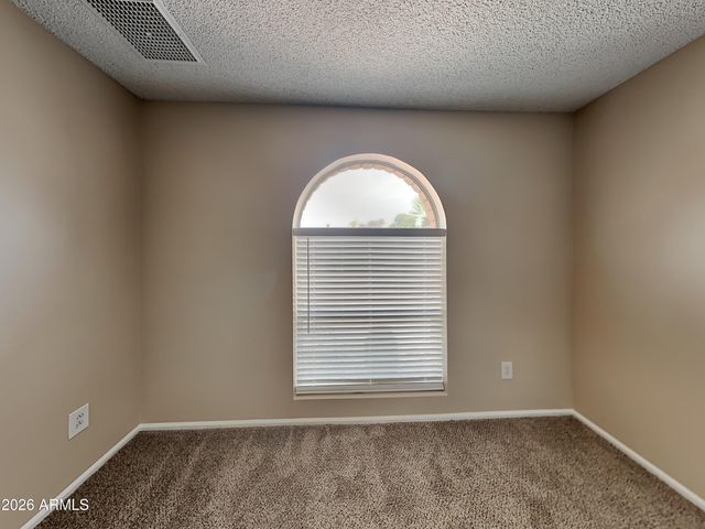 3821 W MURIEL Drive, Glendale, AZ 85308