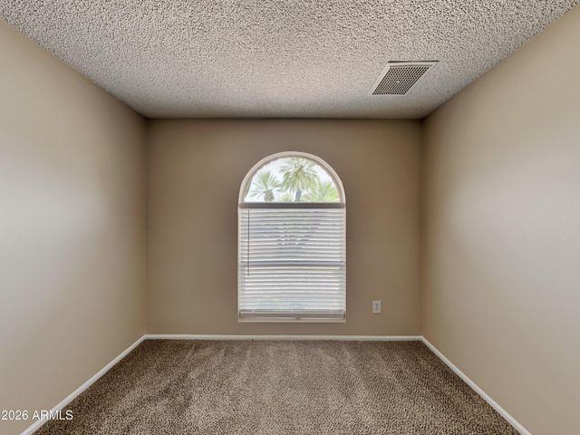 3821 W MURIEL Drive, Glendale, AZ 85308