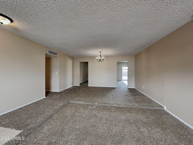 3821 W MURIEL Drive, Glendale, AZ 85308