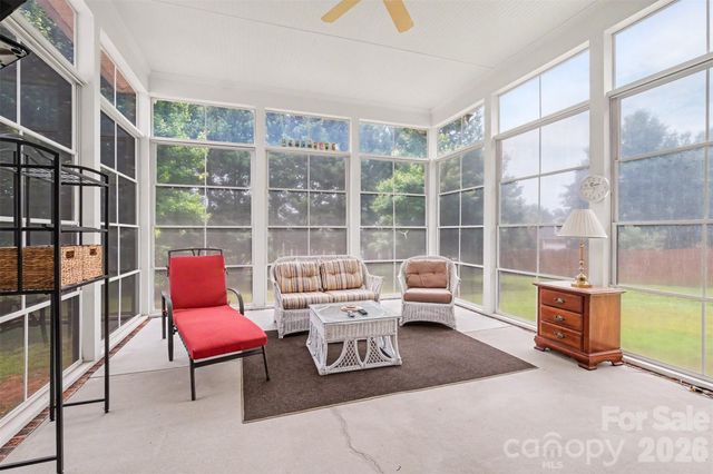 172 Eaglecrest Drive, Matthews, NC 28104