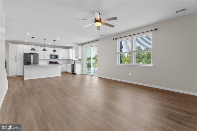 124 LENORE LN, Winchester, VA 22602