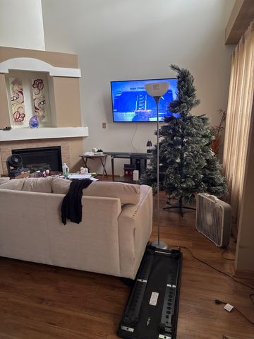 9038 Mansfield Drive, Tinley Park, IL 60487