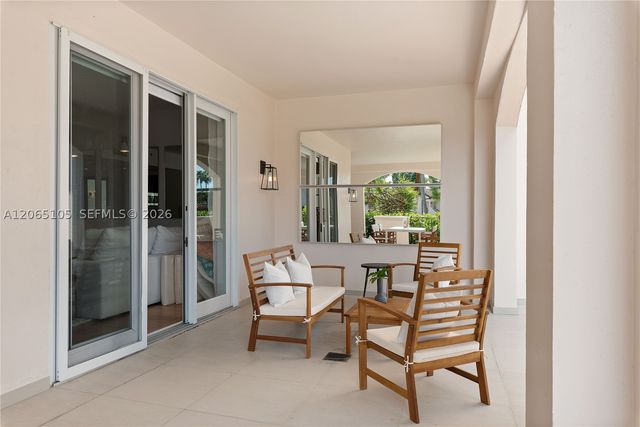 19216 Fisher Island Dr 19216, Miami Beach, FL 33109