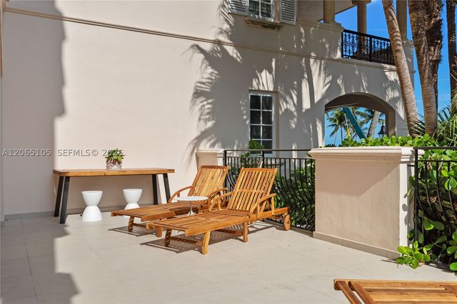 19216 Fisher Island Dr 19216, Miami Beach, FL 33109