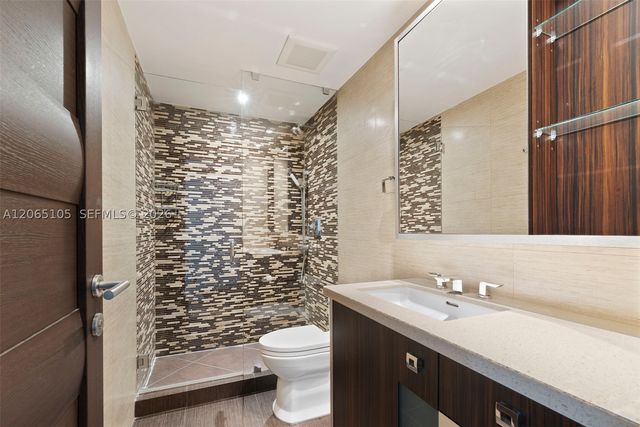 19216 Fisher Island Dr 19216, Miami Beach, FL 33109