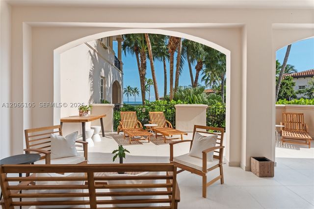 19216 Fisher Island Dr 19216, Miami Beach, FL 33109