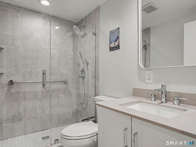 140 Beachview Avenue 266, Bridgeport, CT 06605